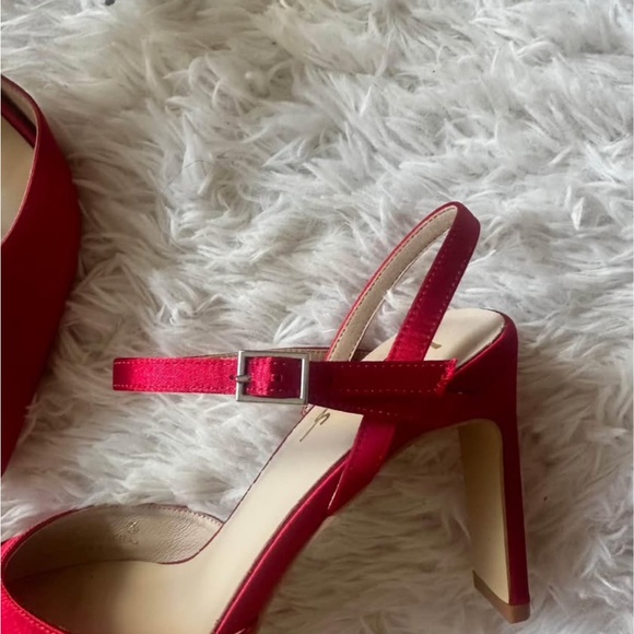 Red Lulu’s Heels - Picture 6 of 9